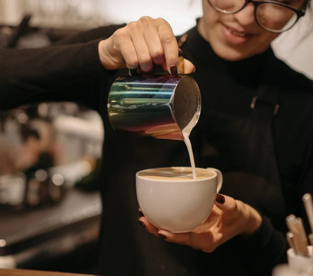 Bitkisel Barista Sütü Nedir? Özellikleri ve Faydaları